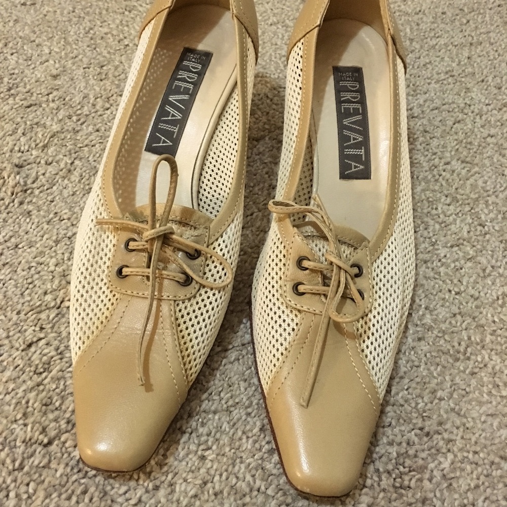 Leather shoes